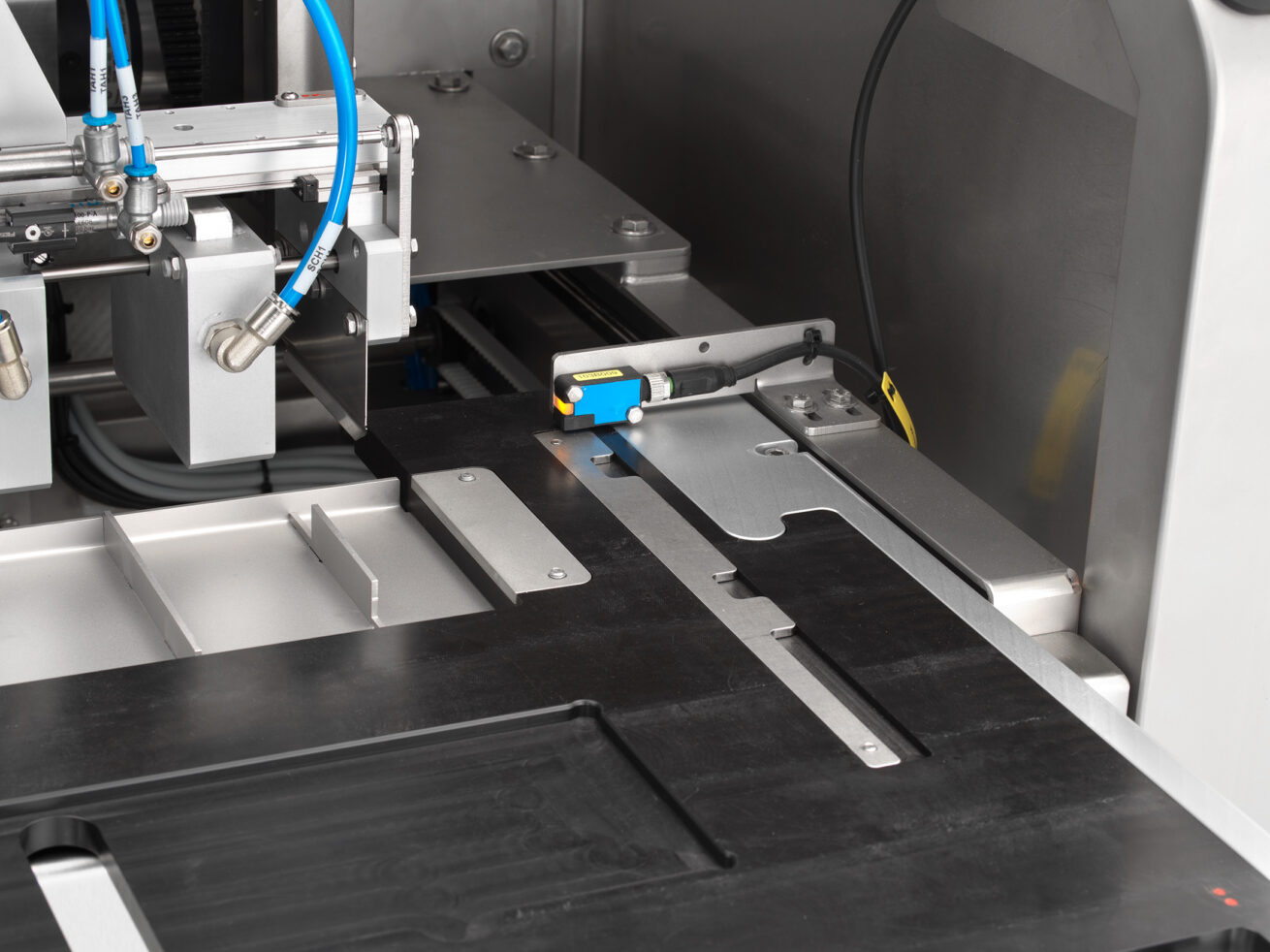 BOX-EXT: compacte kartonneermachine