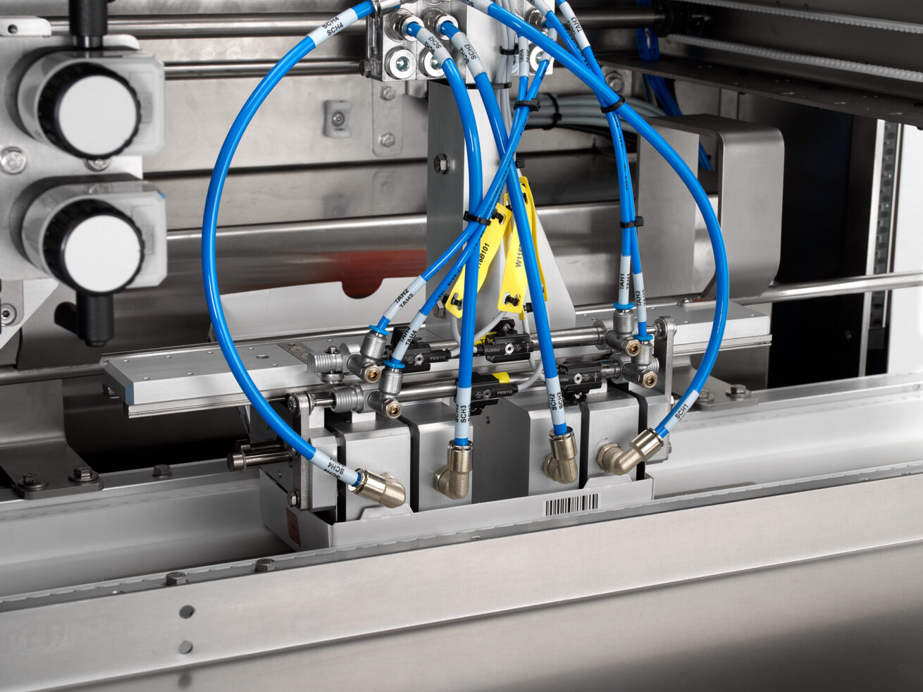 BOX-EXT: compacte kartonneermachine