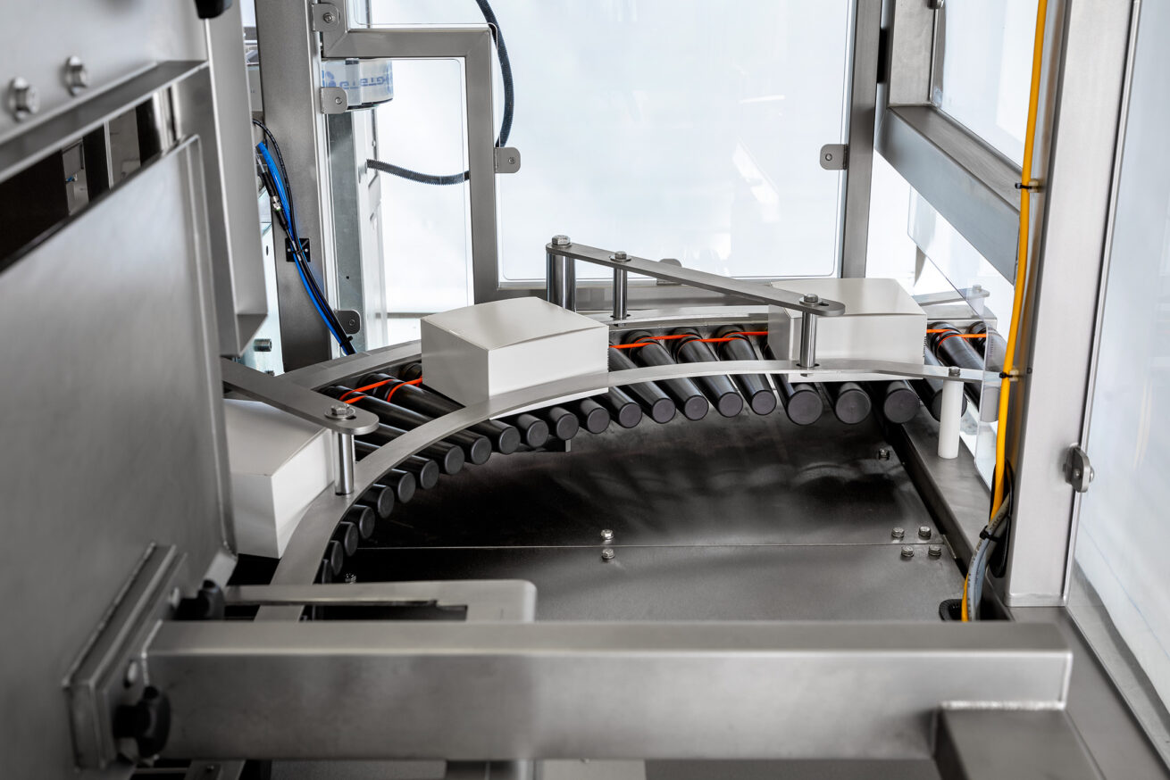 Case packer machine