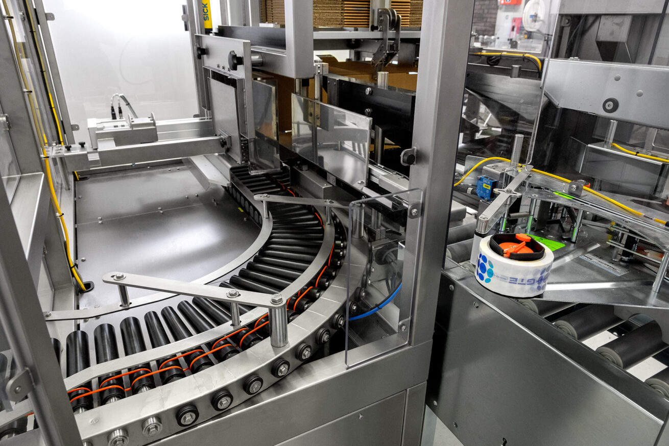 Case packer machine